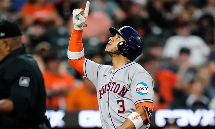 Gana Astros a Orioles con cuadrangulares