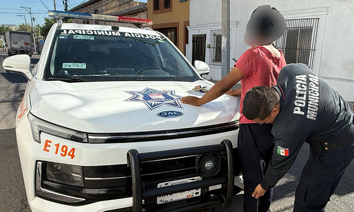Caen adolescente y dos adultos con droga en distintas colonias