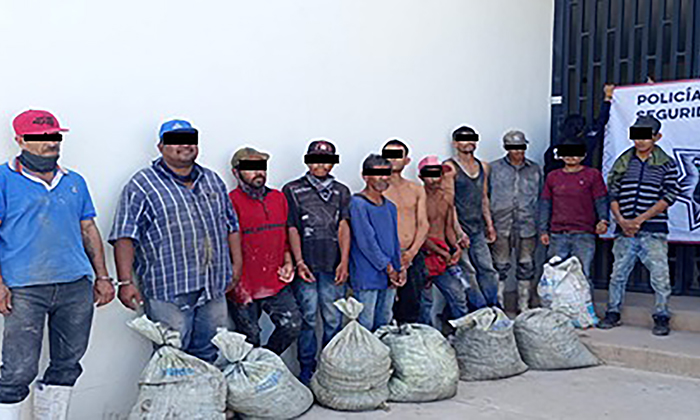 Detienen a once personas por robo de camarón en granja acuícola de La Costa