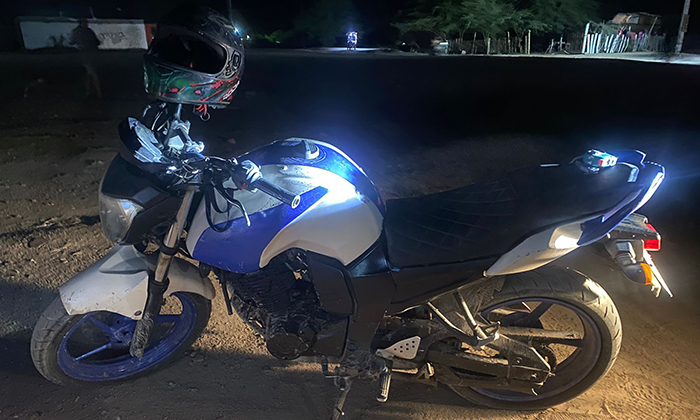 Sorprenden a sujeto a bordo de moto robada en la colonia Oasis Lantana