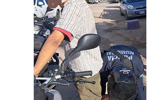 Someten a dos por golpear a sus hermanas en las colonias La Cholla y San Luis