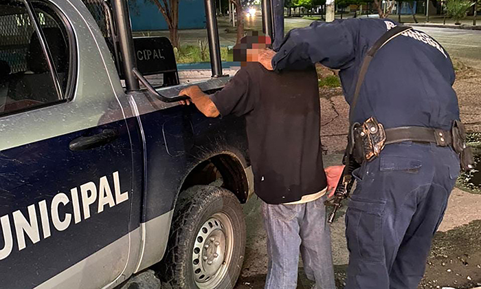 Cae sexagenario por violencia familiar y acoso en la colonia Las Amapolas