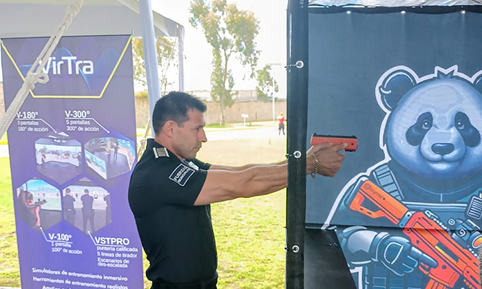 Entrenan expertos de FBI a agentes municipales en Puebla