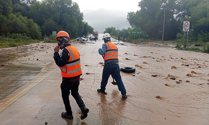Atienden daños por lluvias en municipios