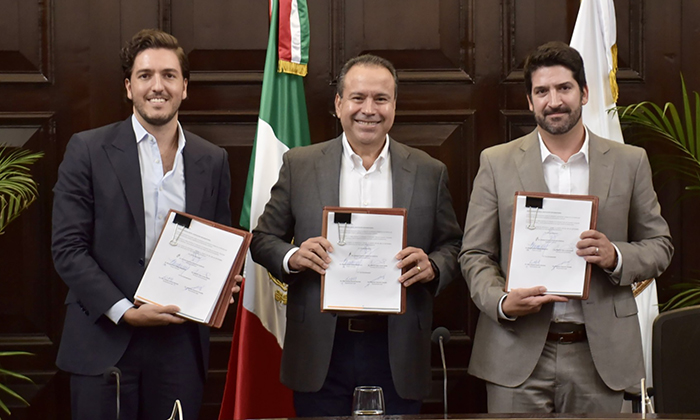 Firma Toño Astiazarán concesión de libramiento; Mejorará la movilidad al norponiente