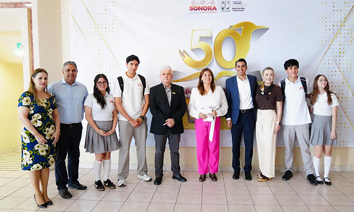 Celebra Cobach 50 años de fundación