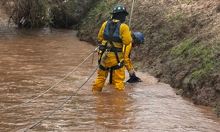 Hallan cuerpo de hombre en arroyo en Empalme