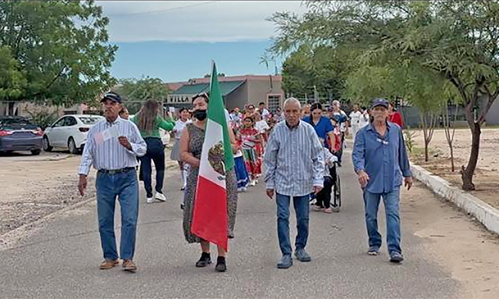 Celebran Fiestas Patrias en Villa Paraíso y Ciudad de los Niños