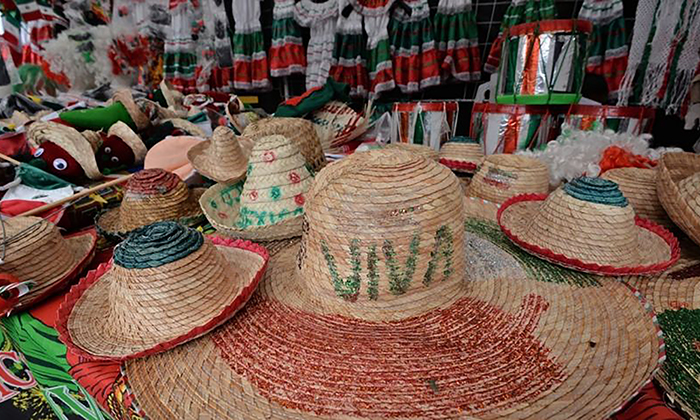 Prevén aumento de 10% en ventas por Fiestas Patrias; Comerciantes en pequeño