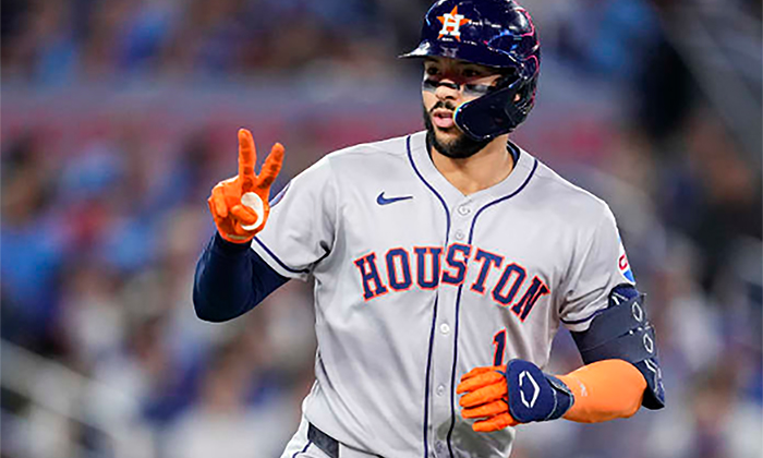 Astros remonta y vence por 3-2 a Azulejos