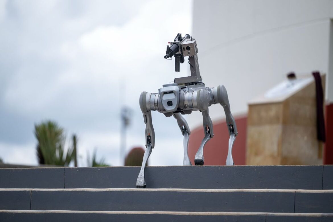 Zacatecas Inaugura la Primera Etapa del C5i y Presenta un “Robot Canino Táctico”