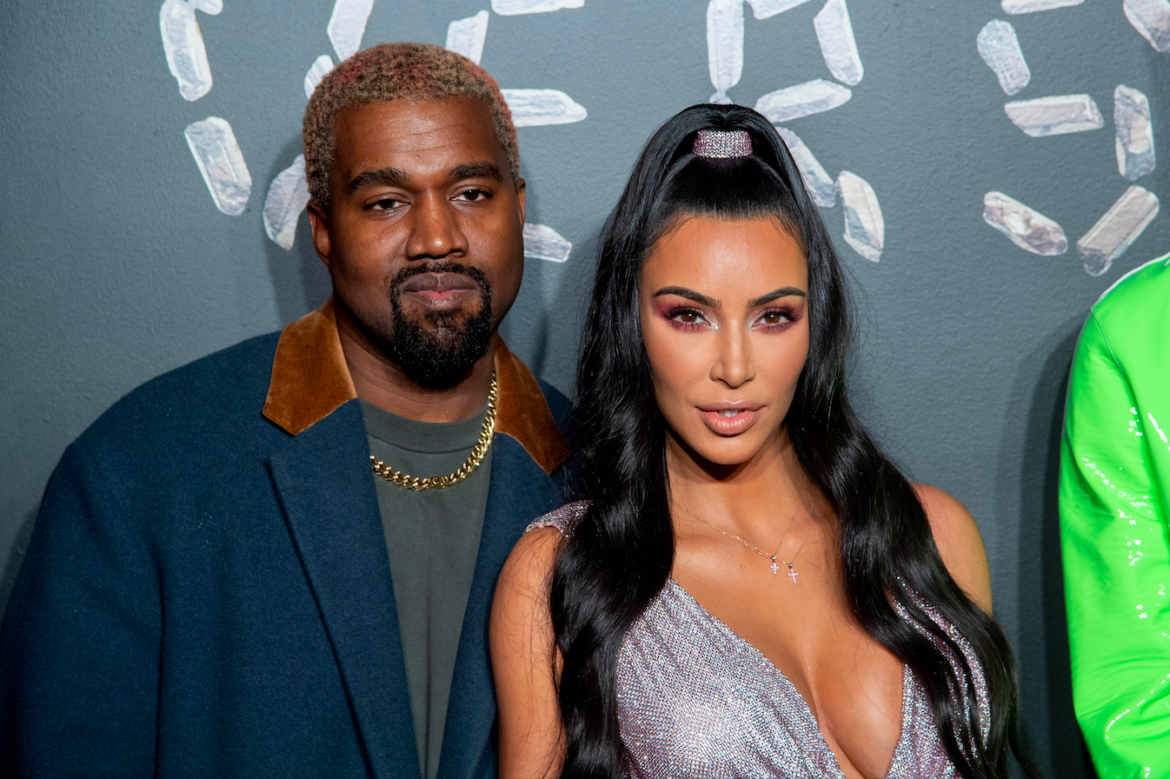 Kim Kardashian Revela en su Reality Diagnóstico de Aneurisma Cerebral, Atribuyéndolo al Estrés de su Divorcio con Kanye West