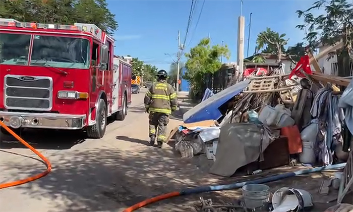 Sofocan incendio en casa de acumulador en la colonia Olivares