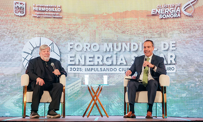 Steve Wozniak reconoce avance de Hermosillo al participar en Cuarto Foro Mundial de Energía Solar