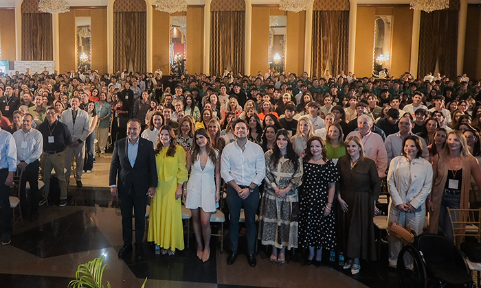 Realizan con éxito Congreso de la Familia