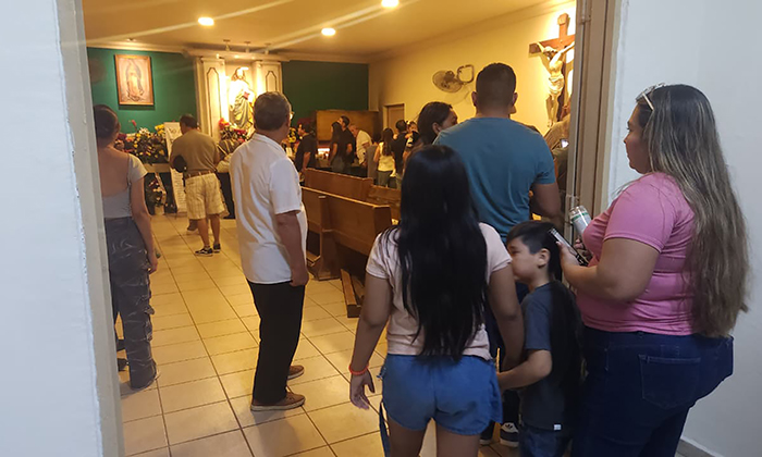Acuden feligreses a iglesia de San Judas Tadeo