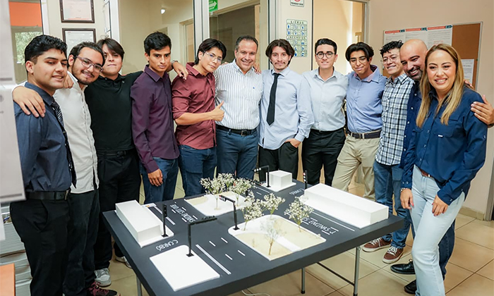 Reconoce Toño Astiazarán talento de jóvenes