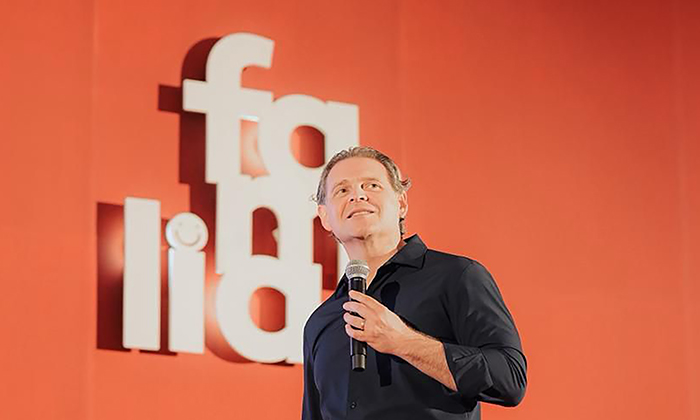 Expone Pablo Fletcher importancia de la amistad