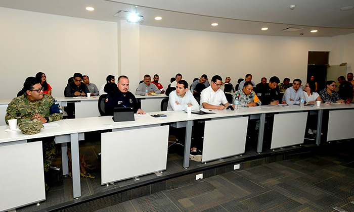 Mantienen operativo por “Raymond”