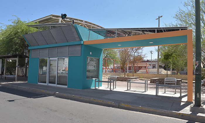 Sancionan a causante de daños a parada refrigerada en la colonia El Mariachi