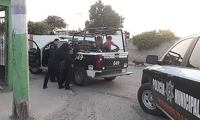 Someten a dos sujetos con armas blancas en dos colonias de Hermosillo