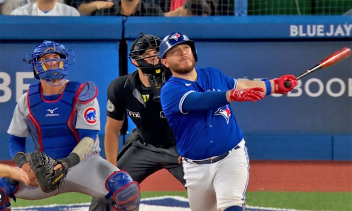 Apalea Toronto a Yanquis por 10-1; Luce el mexicano Alejandro Kirk