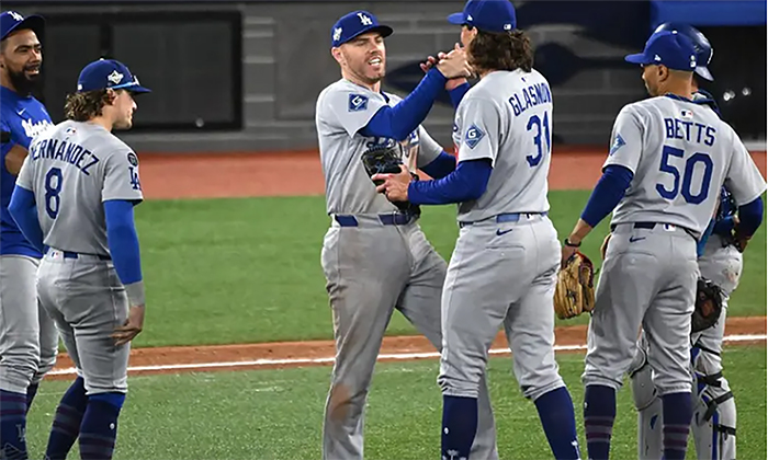Dodgers derrota a Azulejos a domicilio