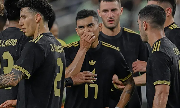 Orbelín Pineda reconoce que no está en buen nivel