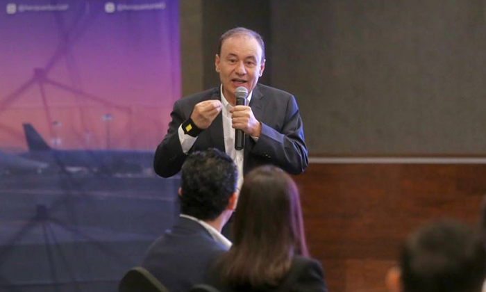 Anuncia gobernador Alfonso Durazo: Abrirán ruta aérea Hermosillo-Mazatlán