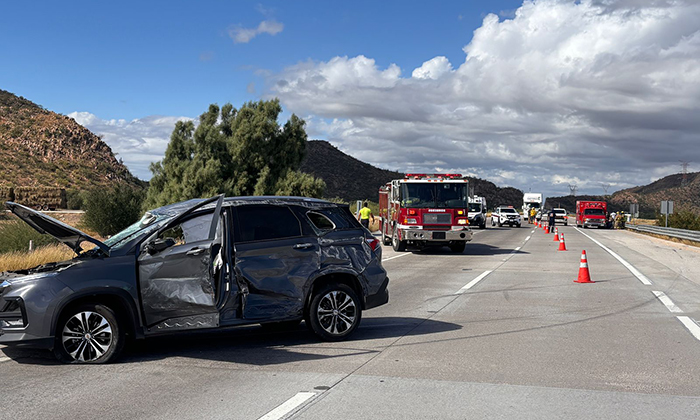 Resultan cuatro personas lesionadas en choque en la carretera de libramiento federal