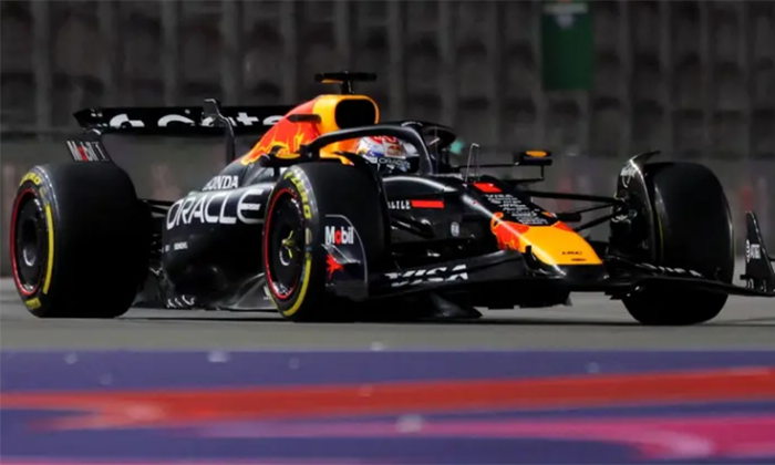 Gana Verstappen Gran Prix en Las Vegas