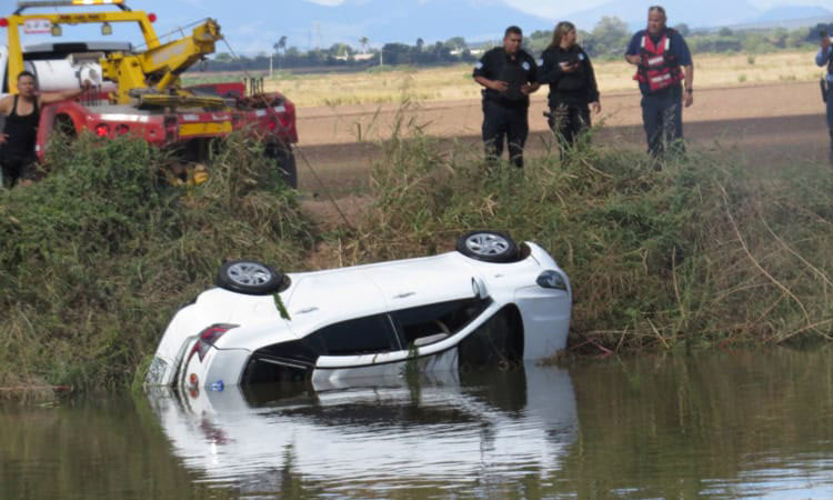Deja accidente tres muertos en Ciudad Obregón