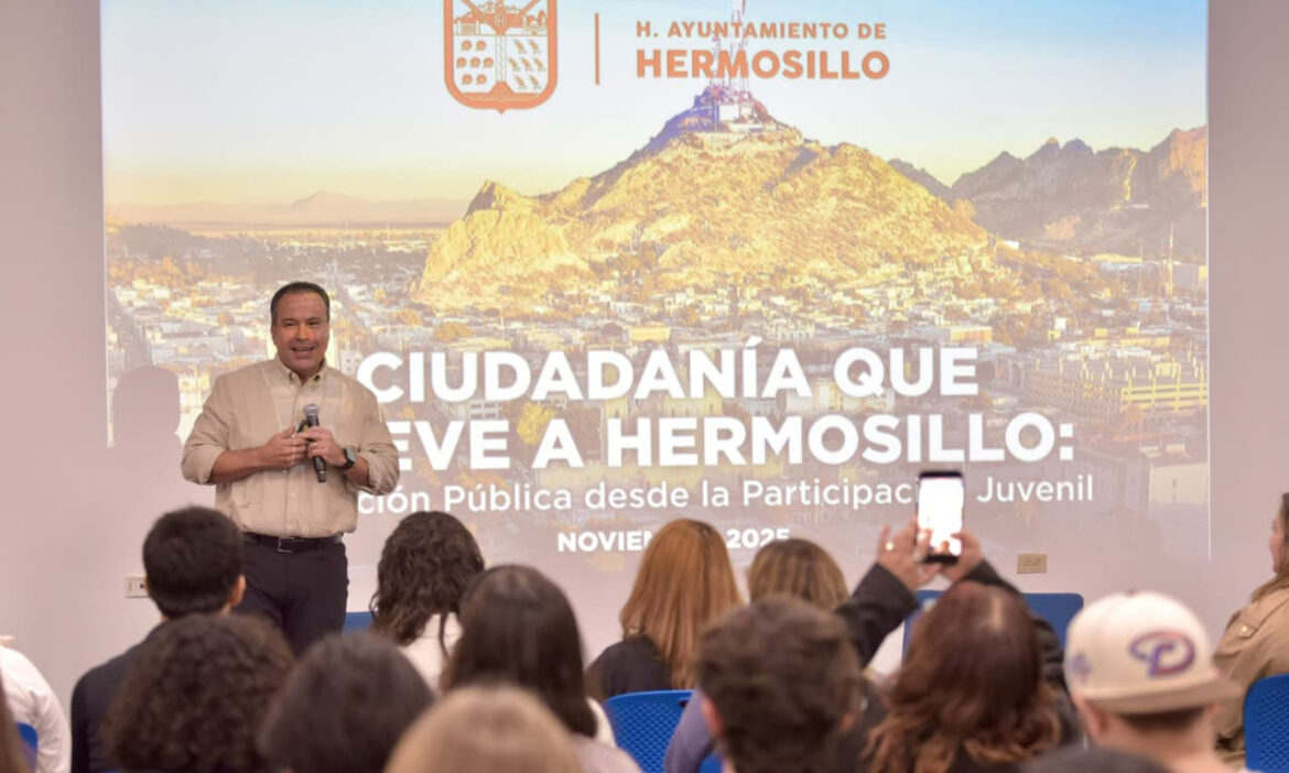 Llama Toño Astiazarán a jóvenes a innovar durante encuentro con estudiantes del Tec de Monterrey