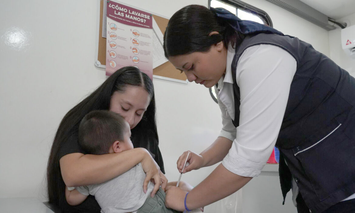 Autoridades de Salud abrirán Macrocentro de vacunación
