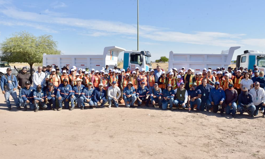 Brinda Toño Astiazarán empleo temporal a 100 hermosillenses para operativos de limpieza en la ciudad