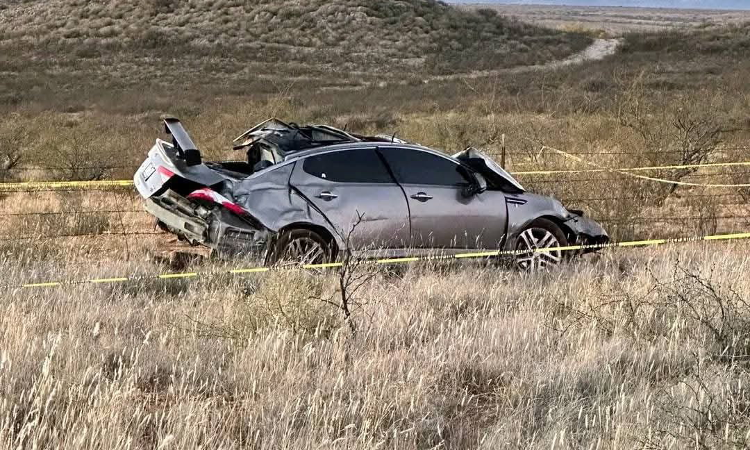 Deja volcamiento tres muertos en la carretera Agua Prieta-Cananea