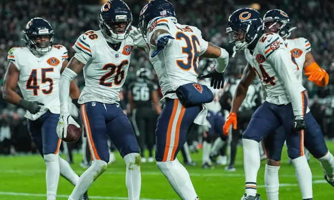 Se impone Osos de Chicago a Filadelfia