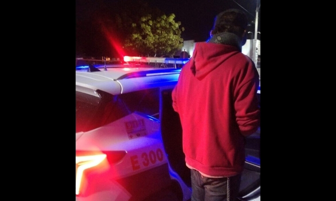 Aprehenden a joven por golpear a su esposa en la comisaría Miguel Alemán