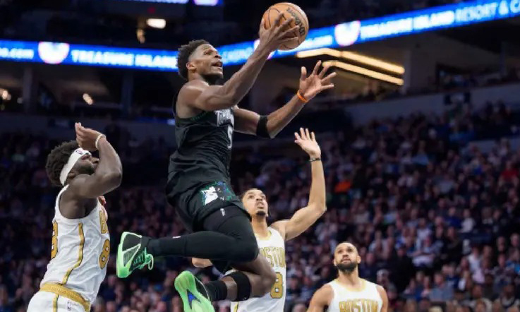 Dominan Timberwolves a Celtics por 119-115
