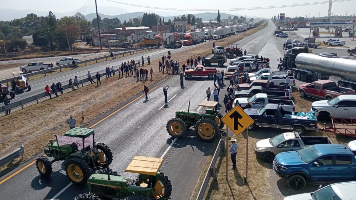 Transportistas y Productores Agropecuarios Amagan con Intensificar Bloqueos por Precios de Garantía y Seguridad