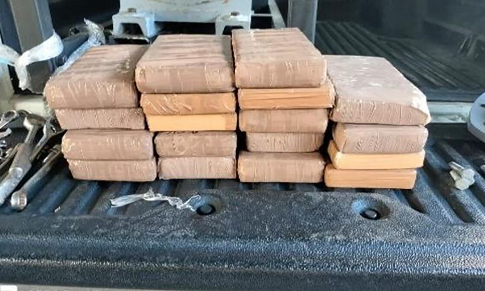 Hallan cargamento de cocaína en paquetería