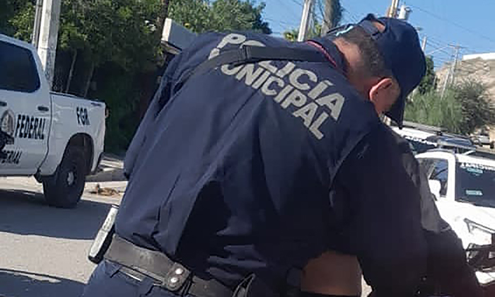 Aprehenden a presunto ladrón de motocicleta en Bahía de Kino