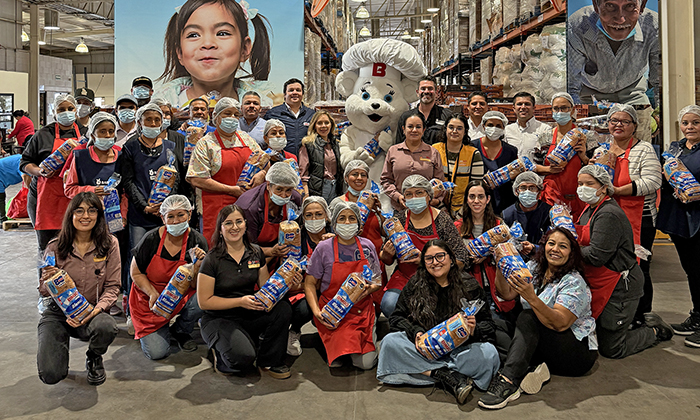 Donan 50 mil rebanadas de pan a Banco de Alimentos