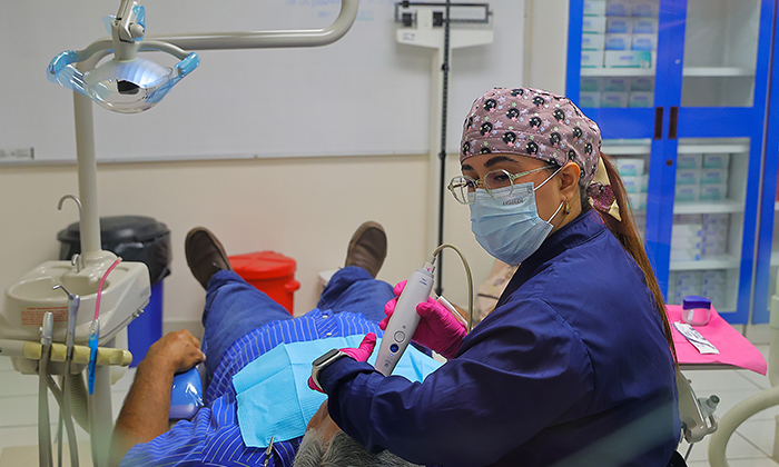 Ofrecen odontólogos de Unison servicios de calidad a la población abierta