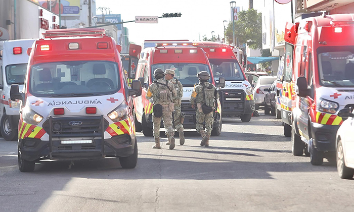 Siguen hospitalizados tres heridos por la explosión e incendio en Waldo´s