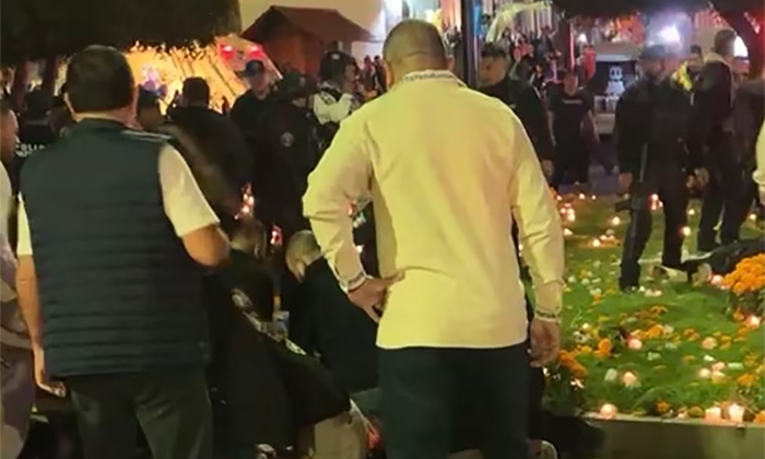 Acribillan a alcalde de Uruapan durante festividad ante cientos de personas