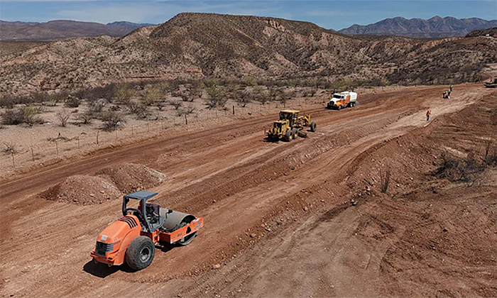 Avanza carretera Bavispe-Nuevo Casas Grandes