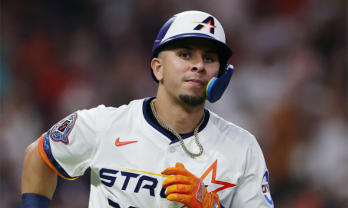 Astros pone en asignación a Ramón Urías