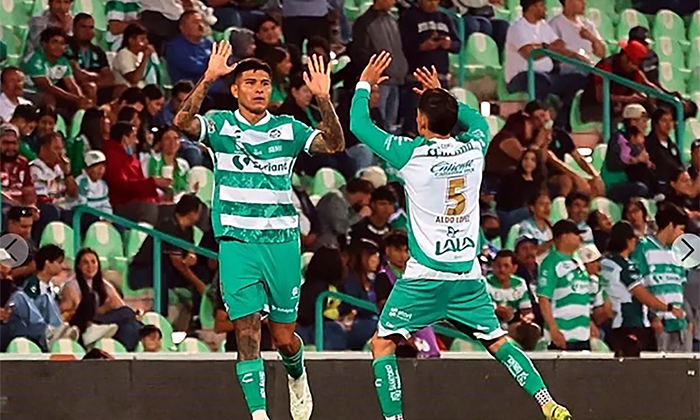 Santos se despide con triunfo ante Pachuca