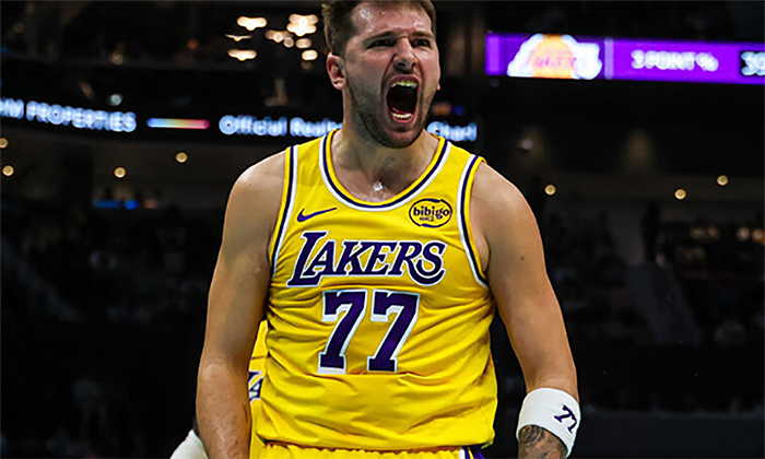 Doncic guía a Lakers al triunfo ante Hornets